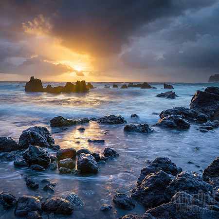 Laupahoehoe Sunrise