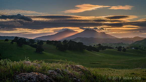 Diablo and Light Rays