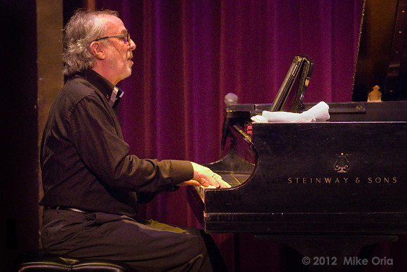 Bob James & Howard Paul at Yoshi's 2/16/12